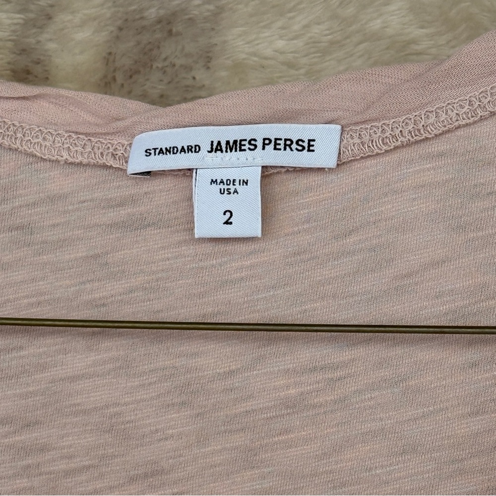 James Perse Women's Light Pink V-Neck Tee #116 - Picture 2 of 2